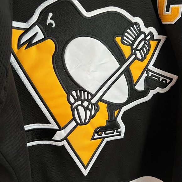 Sidney Crosby NHL Pittsburg Penguins Authentic Player Jersey - Picture 4 of 13